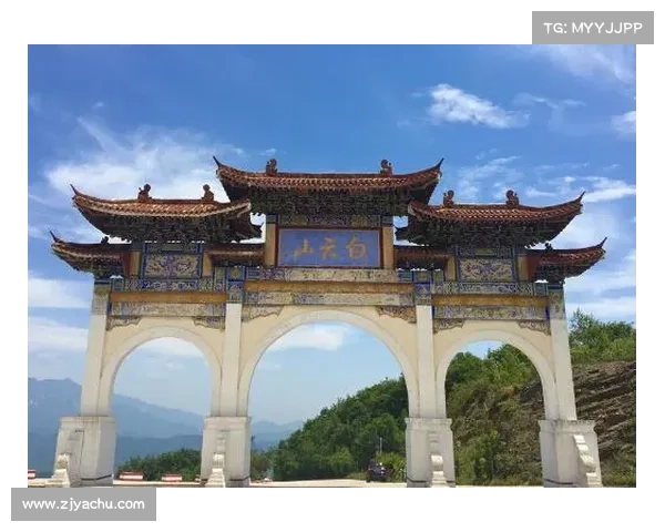 汗血铁蹄踏乾坤,大汗天下问鼎峰 汗血铁蹄踏乾坤,大汗天下问鼎峰